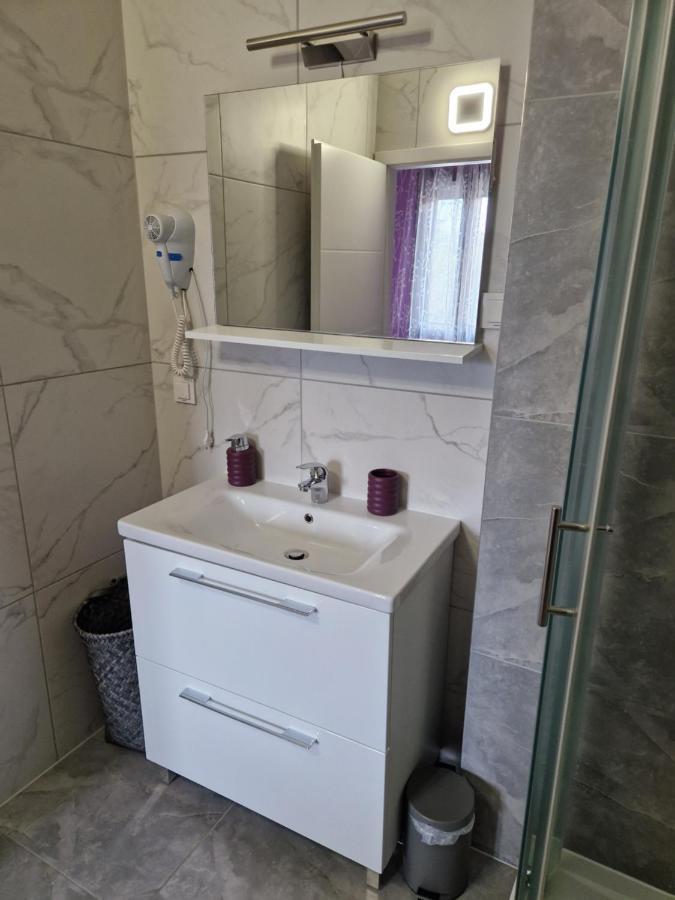 Apartment Mavero-Free Private Parking Zagreb Ngoại thất bức ảnh