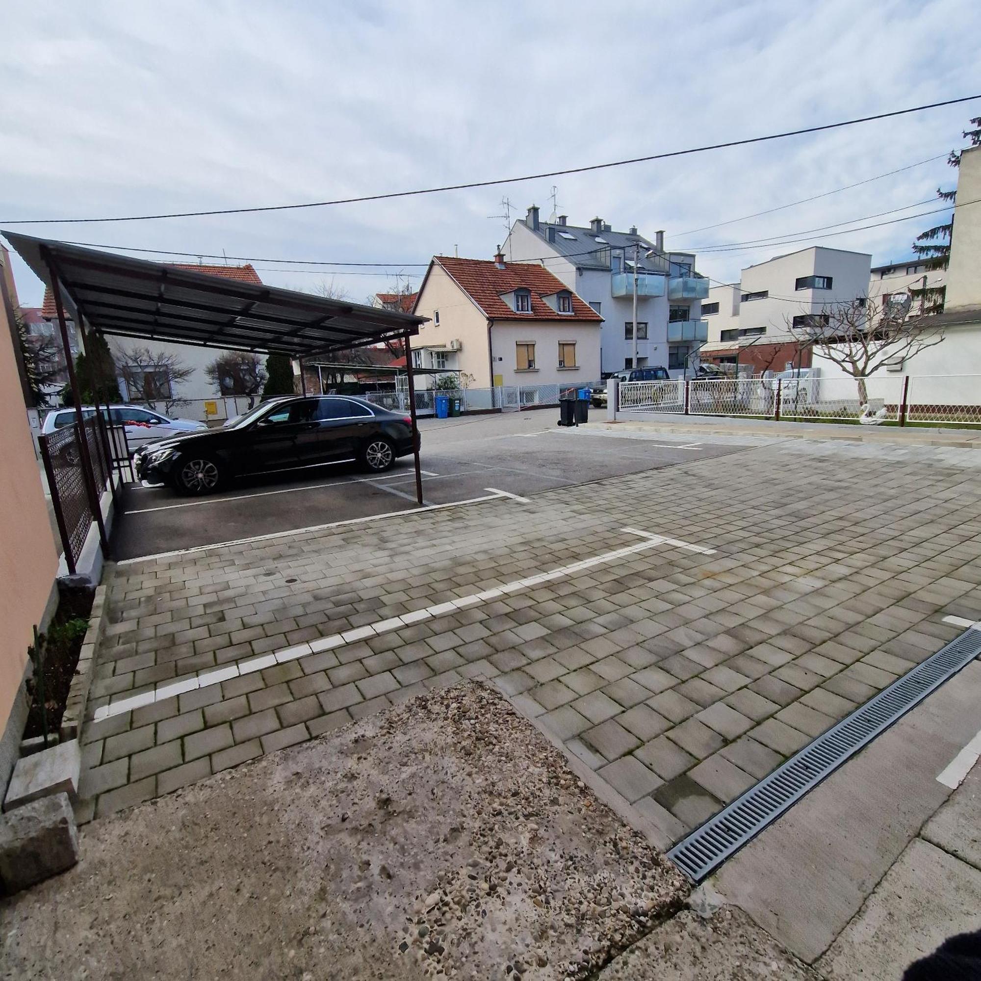 Apartment Mavero-Free Private Parking Zagreb Ngoại thất bức ảnh